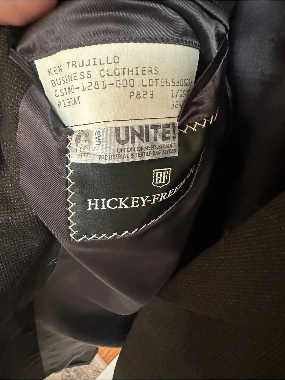 Hickey Freeman Loro Piana Super 120s Wool Suit Men’s 42S Black USA Union Made